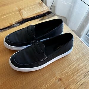 Black Leather Loafers (Like New/ Nearly New)